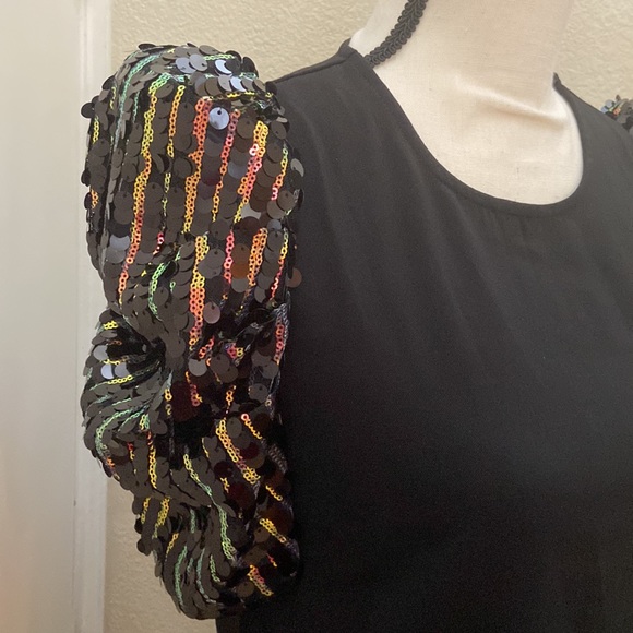 Iridescent Sequined Cocktail Blouse - Picture 3 of 8